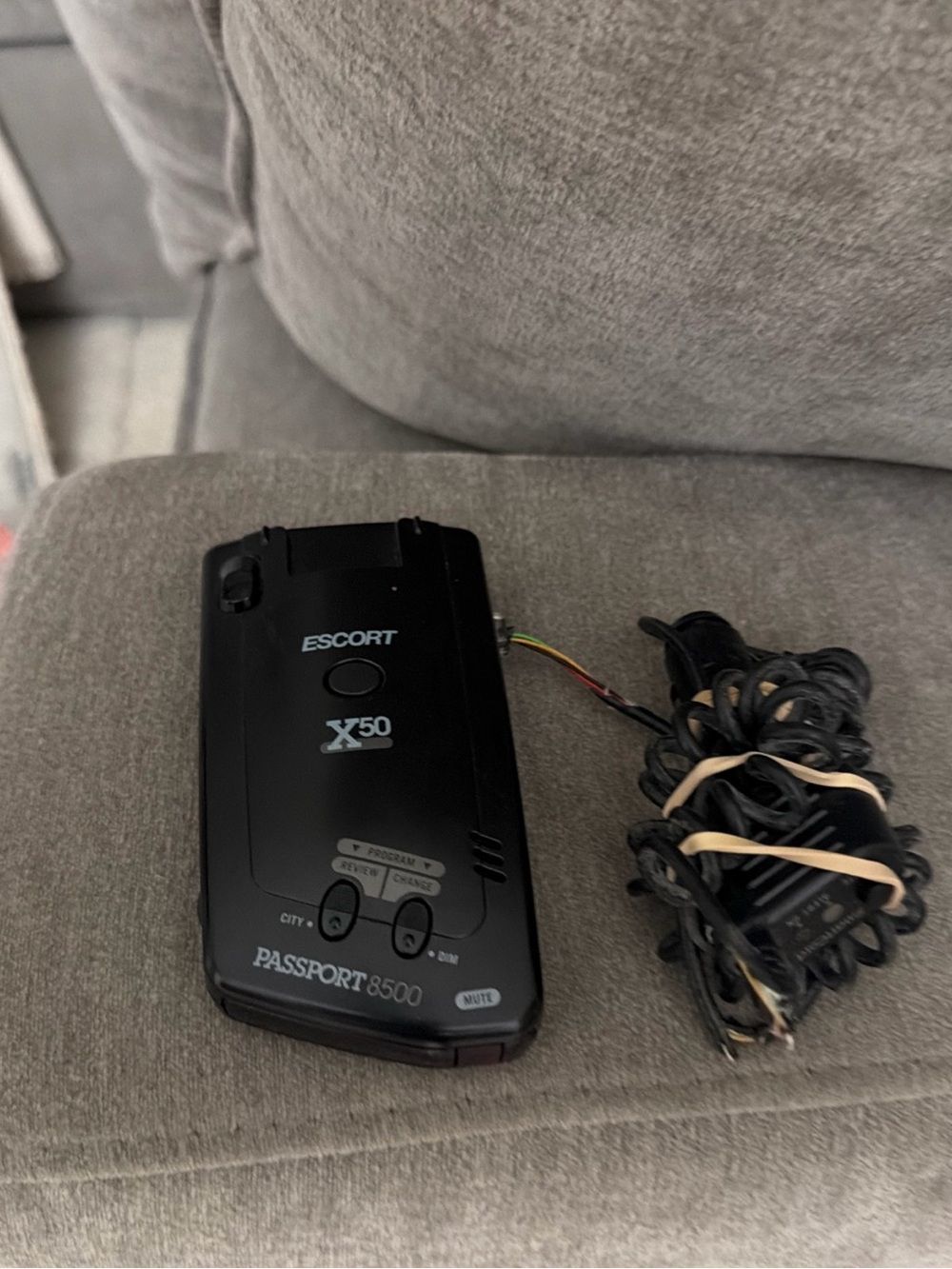 Escort Radar Detector X50 Passport 8500 12VDC S/N 024890934213 Traffic Speeding